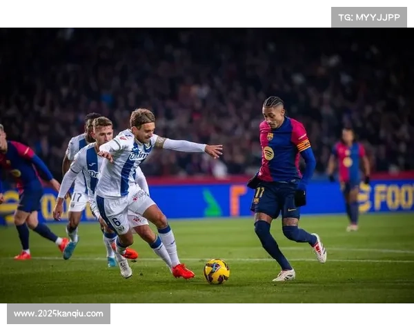 恩里克强调技术流胜利 称赞巴黎巴萨一役未依赖犯规战术